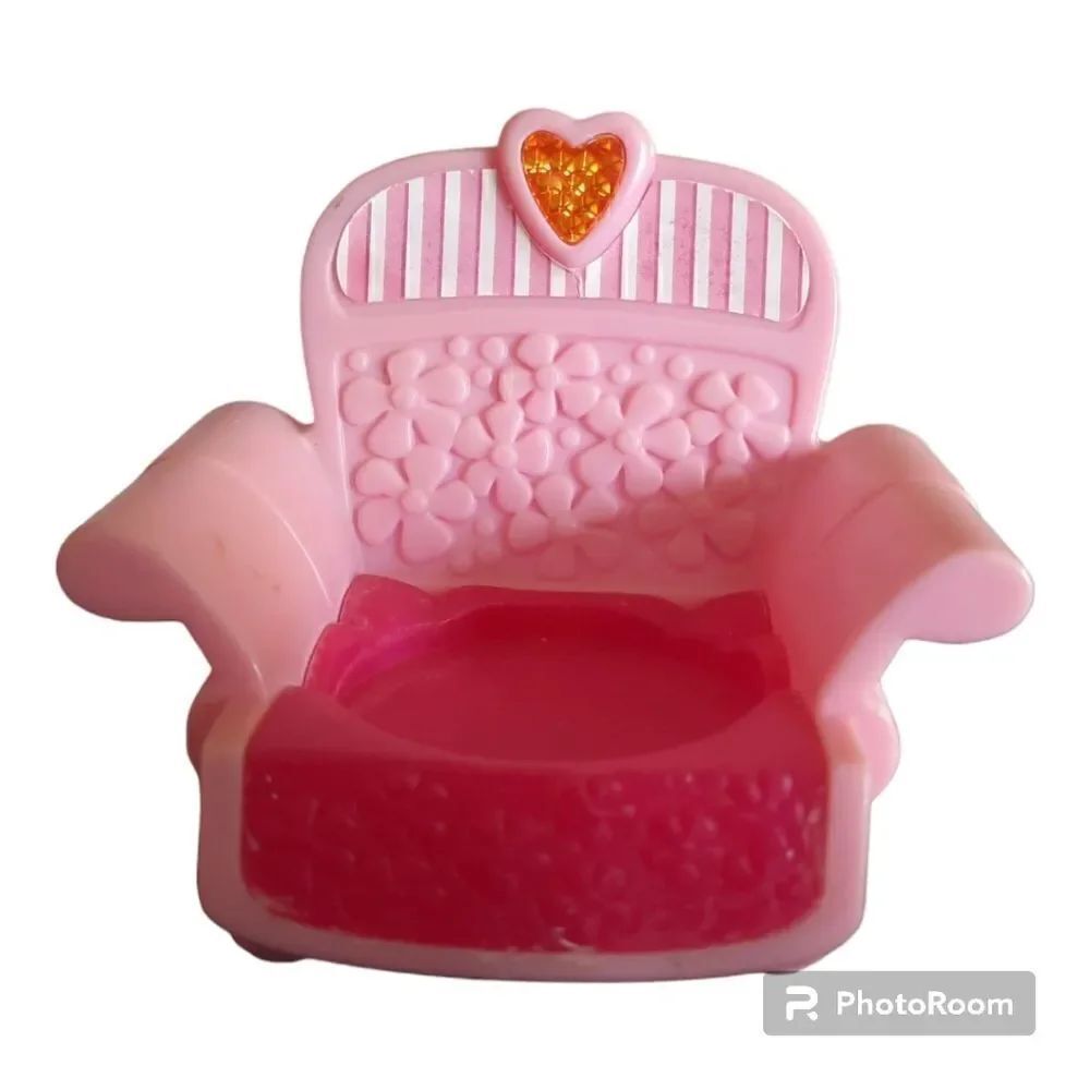 Hasbro McDonalds Happy Meal Toy 2007 Pink Plastic Arm Chair